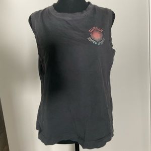 Old Navy sleeveless graphic tee womens Size M